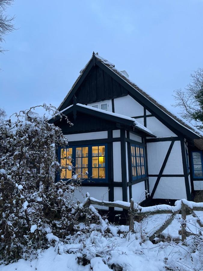 Vaerelser I Historisk Hus Med Sjael Og Atmosfaere Helsinge Exteriér fotografie