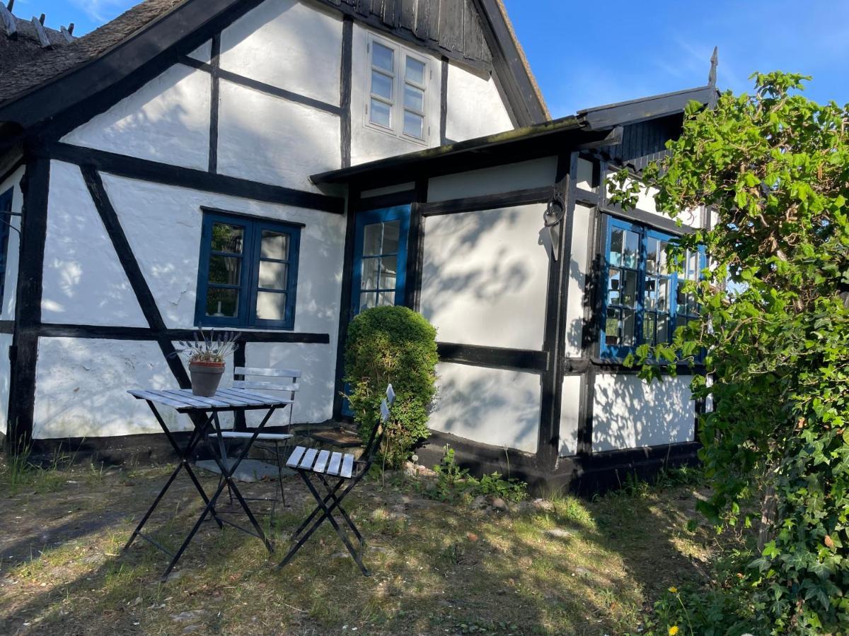 Vaerelser I Historisk Hus Med Sjael Og Atmosfaere Helsinge Exteriér fotografie