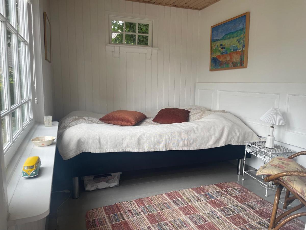 Vaerelser I Historisk Hus Med Sjael Og Atmosfaere Helsinge Exteriér fotografie