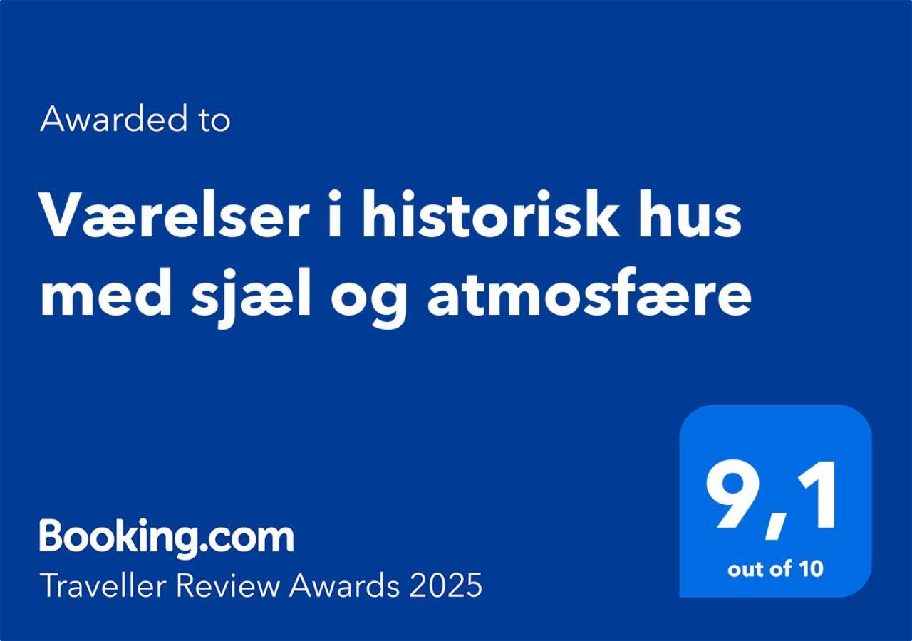 Vaerelser I Historisk Hus Med Sjael Og Atmosfaere Helsinge Exteriér fotografie